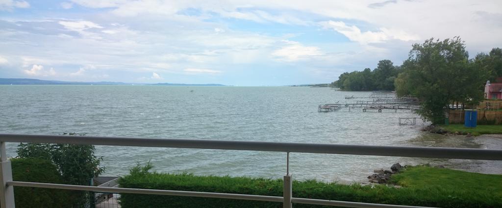 BalatonboglárApartmanhaz Horvath公寓 外观 照片