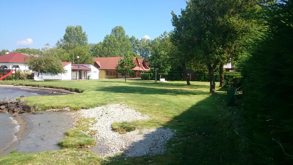 BalatonboglárApartmanhaz Horvath公寓 外观 照片